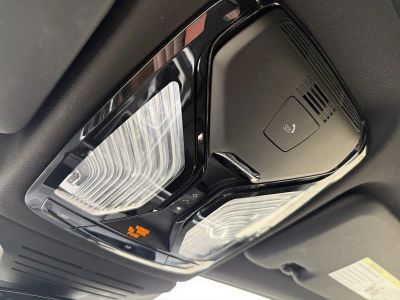 2025 BMW X5 — photo 28 view