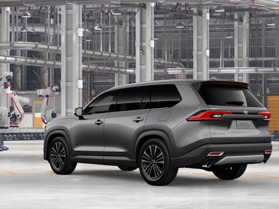 2026 Toyota Grand Highlander Hybrid - Photo 6
