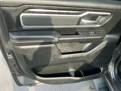 2021 Ram 1500 — photo 16 view