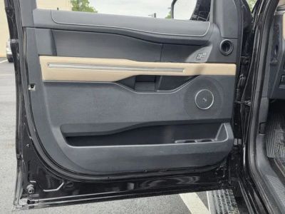 2022 Ford Expedition - Photo 15
