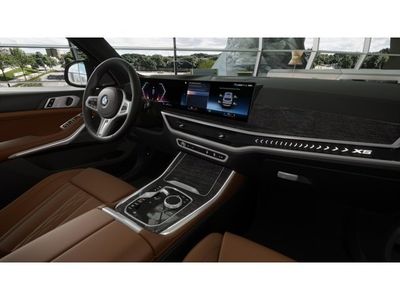 2026 BMW X5 — photo 14 view