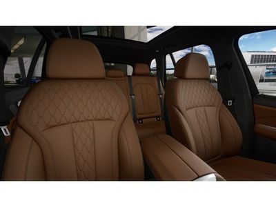 2026 BMW X5 — photo 11 view