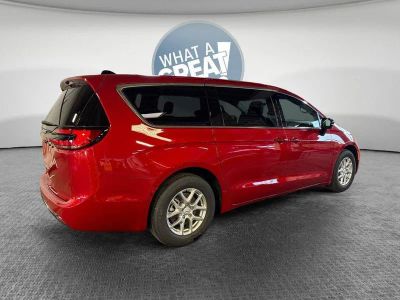 2026 Chrysler Pacifica — rear three-quarter view