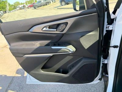2026 Chevrolet Traverse - Photo 32
