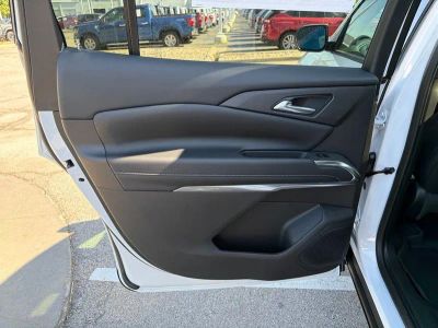 2026 Chevrolet Traverse - Photo 19