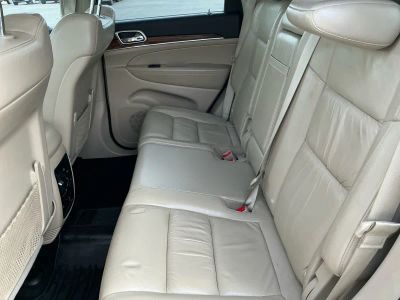 2012 Jeep Grand Cherokee - Photo 16