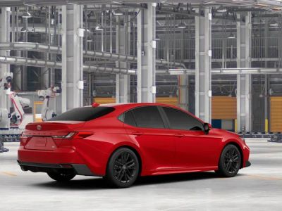 2026 Toyota Camry - Photo 12