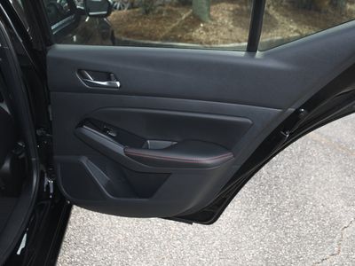 2023 Nissan Altima - Photo 18