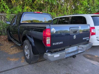 2011 Suzuki Equator — side profile view
