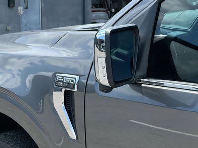 2025 Ford F-150 - Photo 10