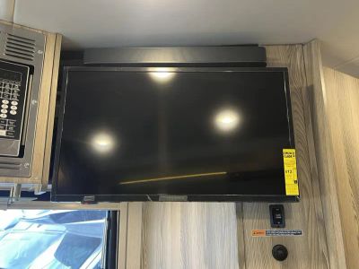 2026 Winnebago NAVION - Photo 11