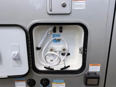 2026 Winnebago NAVION - Photo 35