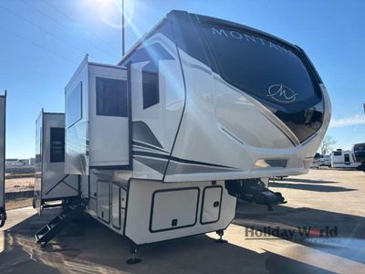 2025 Keystone Montana - Photo 1