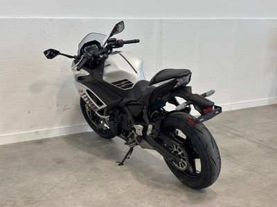 2026 Kawasaki Ninja 650 - Photo 7