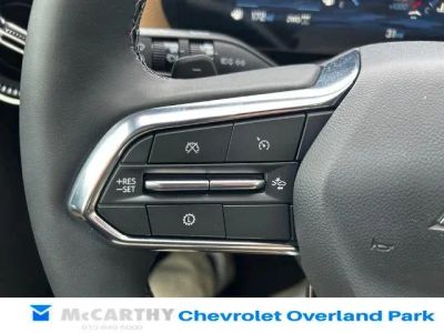 2026 Chevrolet Equinox — photo 10 view