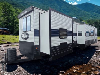 2025 Forest River Cherokee Timberwolf - Photo 3