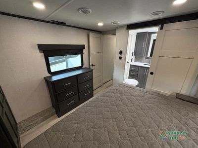 2025 Keystone RV Avalanche - Photo 42