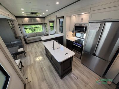 2025 Keystone RV Avalanche - Photo 2