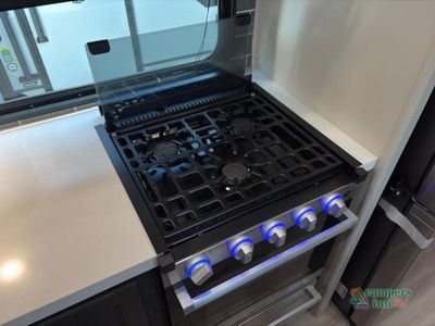 2025 Keystone RV Avalanche - Photo 24