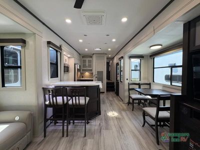 2025 Keystone RV Avalanche - Photo 16