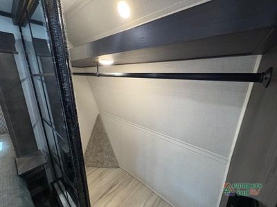 2025 Keystone RV Avalanche - Photo 44