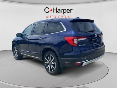 2022 Honda Pilot — interior view