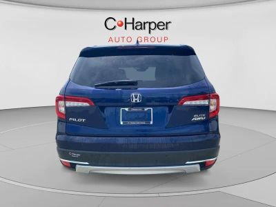 2022 Honda Pilot — rear three-quarter view