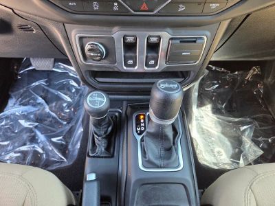 2019 Jeep Wrangler — photo 21 view