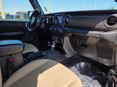 2019 Jeep Wrangler — photo 9 view