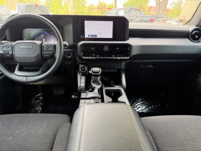 2024 Toyota Land Cruiser — photo 15 view
