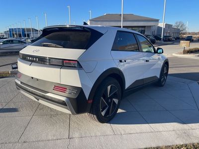 2026 Hyundai IONIQ 5 - Photo 5