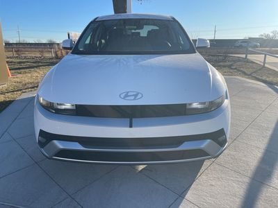 2026 Hyundai IONIQ 5 - Photo 2