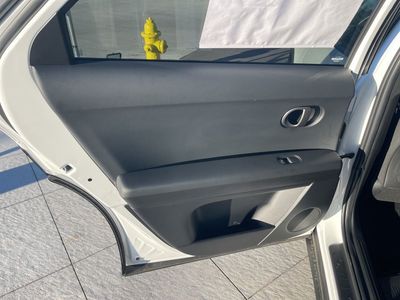 2026 Hyundai IONIQ 5 - Photo 15