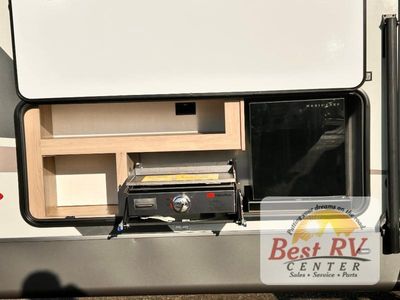 2026 Forest River RV Rockwood Ultra Lite - Photo 10