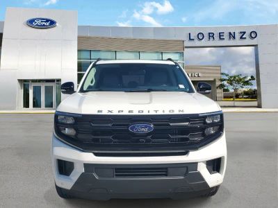 2026 Ford Expedition — side profile view