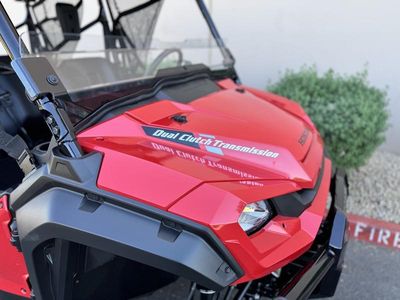 2025 Honda Pioneer 1000-6 Deluxe Crew - Photo 13
