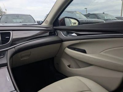 2017 Buick LaCrosse — photo 14 view