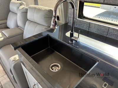 2026 Fleetwood Discovery LXE - Photo 20