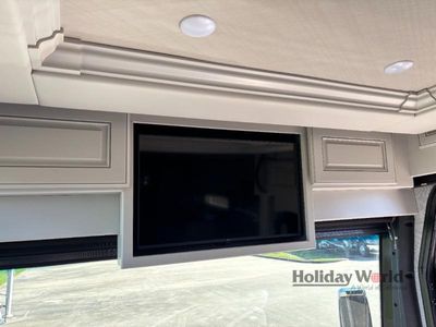 2026 Fleetwood Discovery LXE - Photo 7