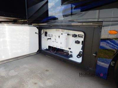 2026 Fleetwood Discovery LXE - Photo 24