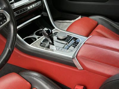 2024 BMW 8 Series — photo 16 view