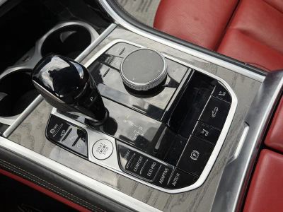 2024 BMW 8 Series — photo 29 view