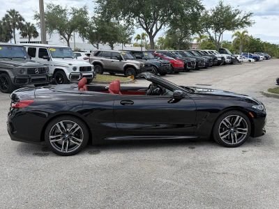 2024 BMW 8 Series — photo 32 view