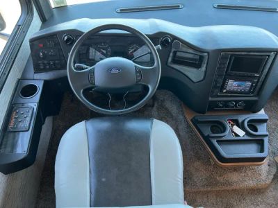 2020 Newmar BAY STAR — side profile view