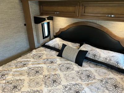 2020 Newmar BAY STAR — photo 22 view