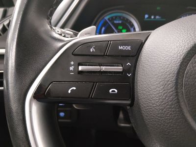 2023 Hyundai Sonata Hybrid - Photo 12