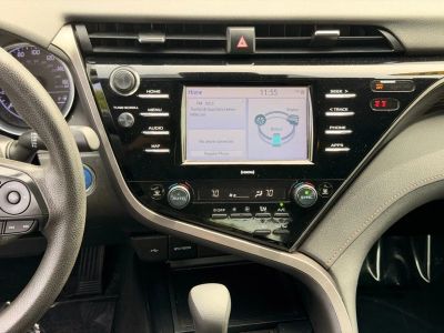 2020 Toyota Camry Hybrid - Photo 16