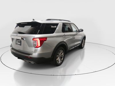 2023 Ford Explorer — photo 7 view