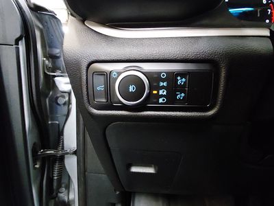 2023 Ford Explorer — photo 13 view