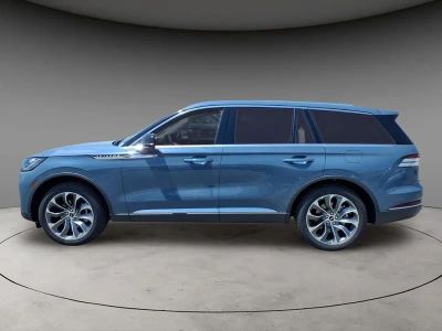 2026 Lincoln Aviator — side profile view